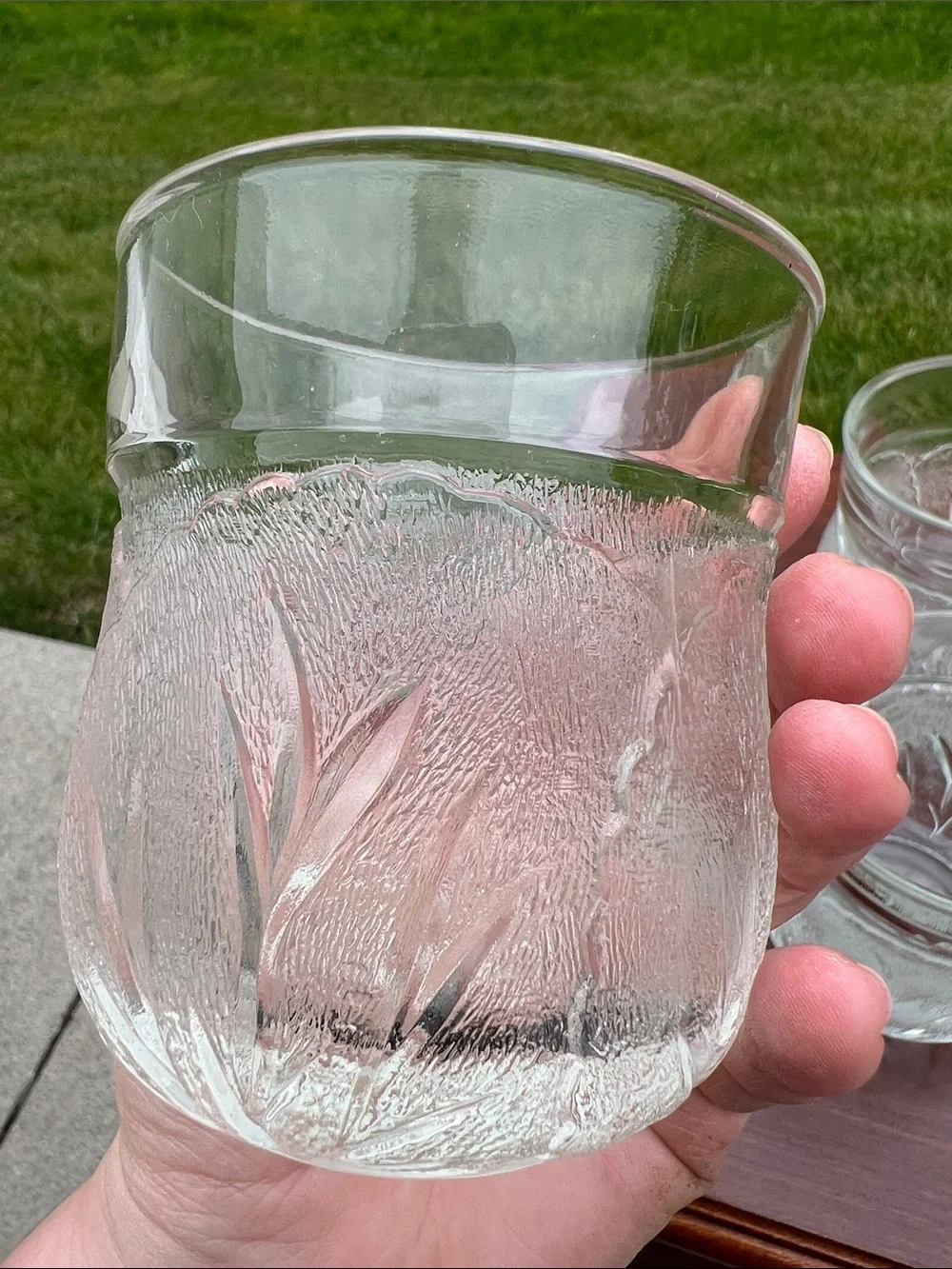 4 Vintage Old Fashioned Cocktail Tumblers Glasses Pebble Leaf Cabbage Pattern